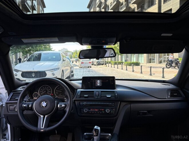 BMW 320-11