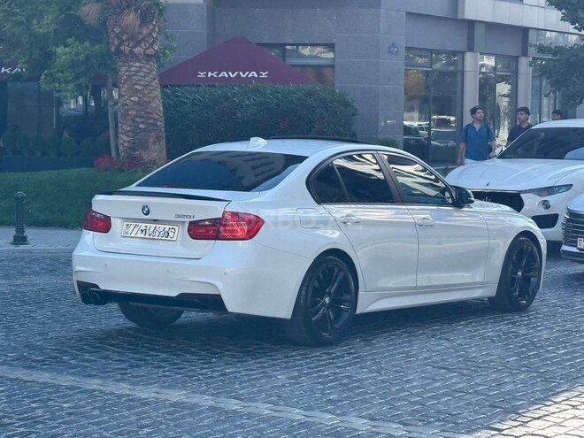 BMW 320-4