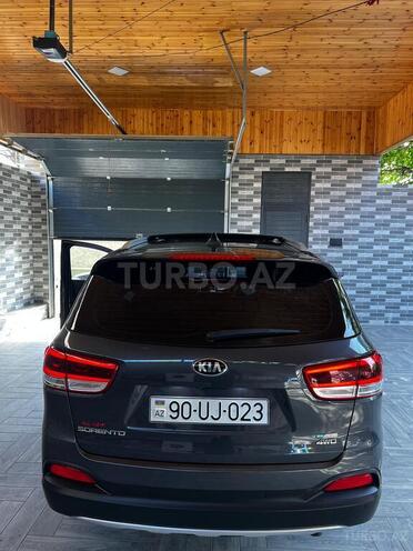 Kia Sorento-2