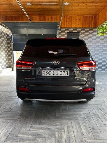 Kia Sorento-6
