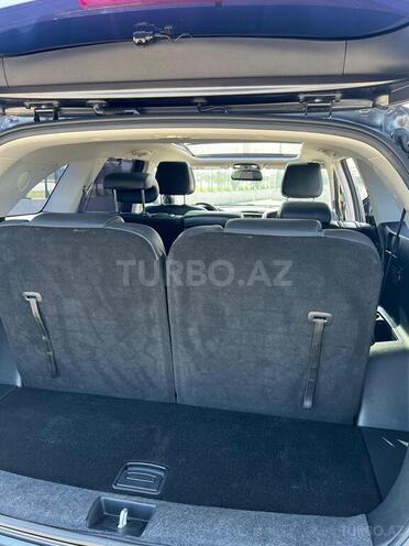 Kia Sorento-13