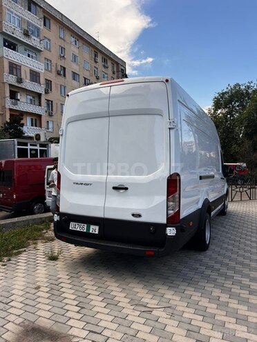 Ford Transit-2
