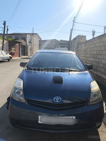 Toyota Prius-2