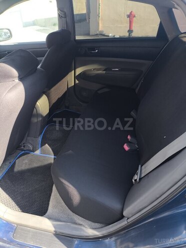 Toyota Prius-13
