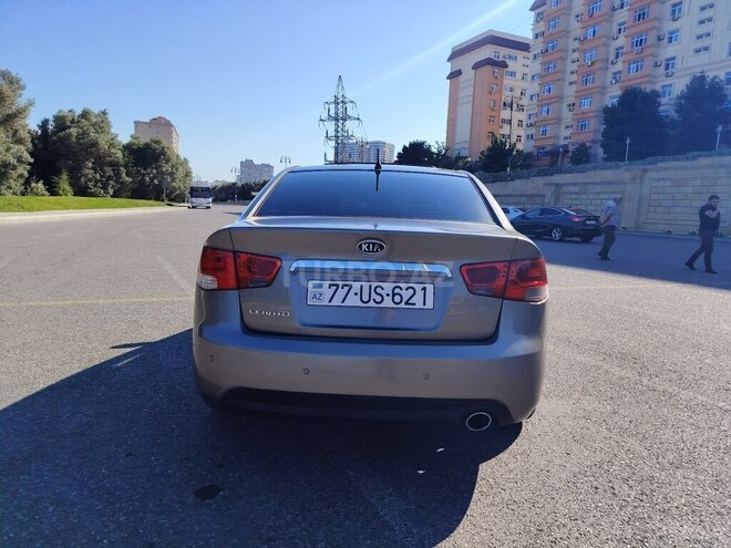 Kia Cerato-6