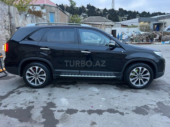 Kia Sorento-8