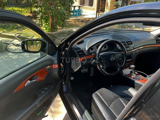 Mercedes E 200-7