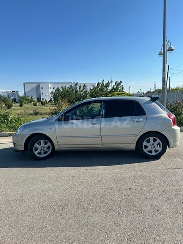 Toyota Corolla-6