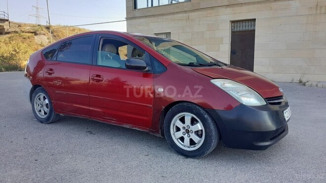 Toyota Prius-2