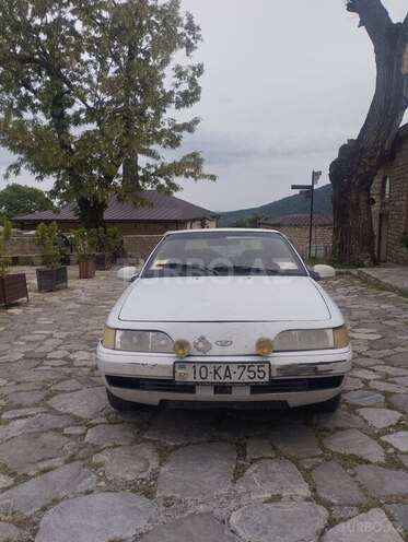Daewoo Espero-1
