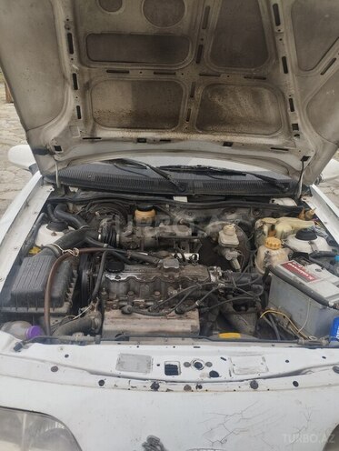 Daewoo Espero-6