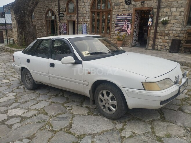 Daewoo Espero-3