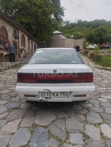 Daewoo Espero-4