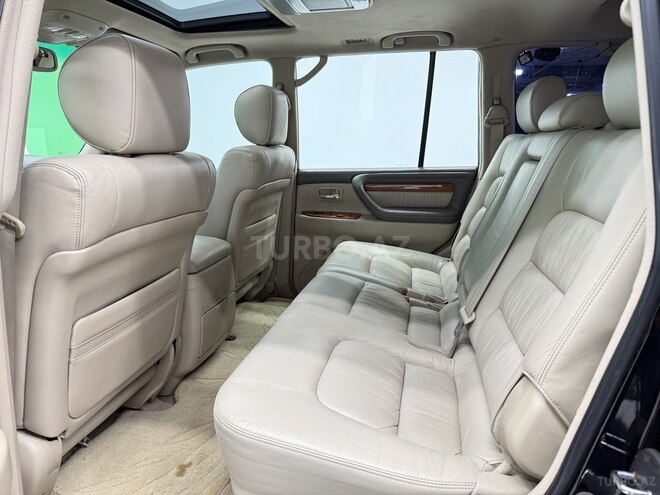 Lexus LX 470-13