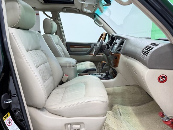 Lexus LX 470-10