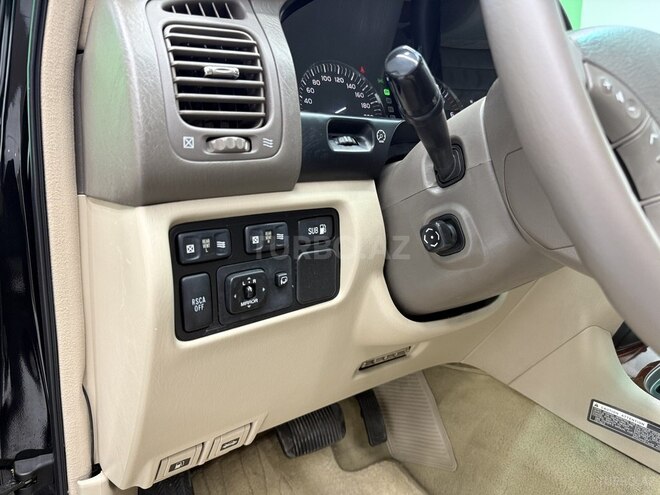 Lexus LX 470-18