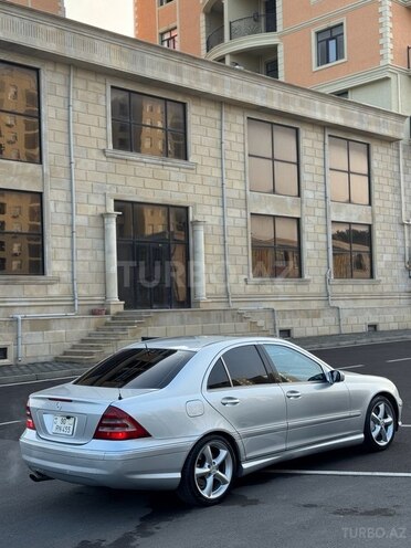 Mercedes C 230-7