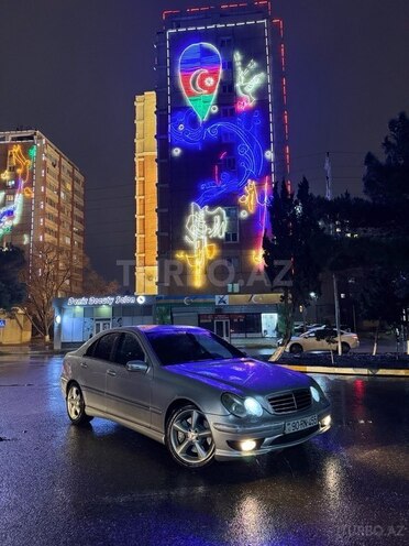 Mercedes C 230-8