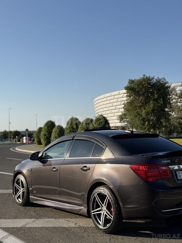Chevrolet Cruze-6