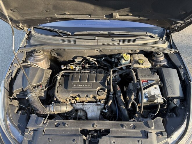 Chevrolet Cruze-14