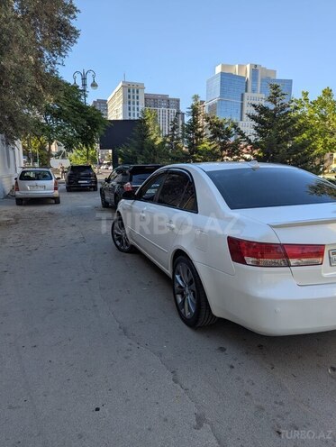 Hyundai Sonata-3