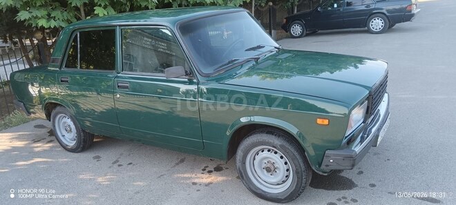 LADA (VAZ) 2107-4