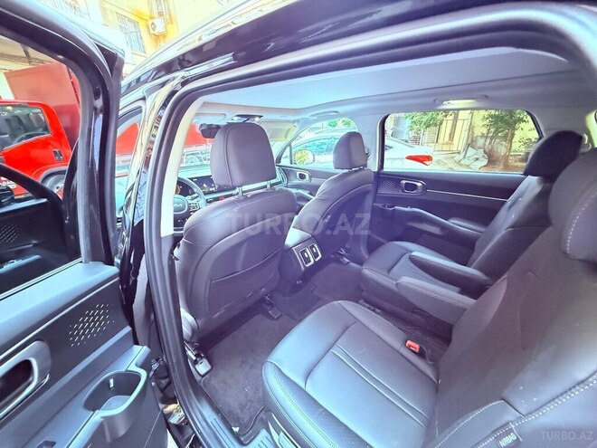 Kia Sorento-16