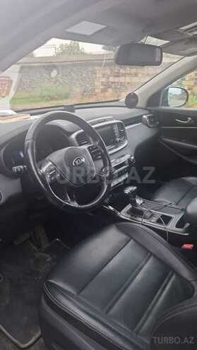 Kia Sorento-5