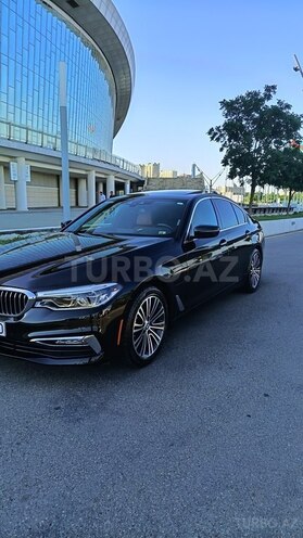 BMW 530e-6