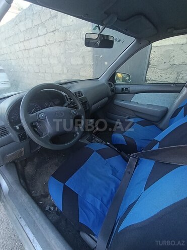 Toyota Starlet-6