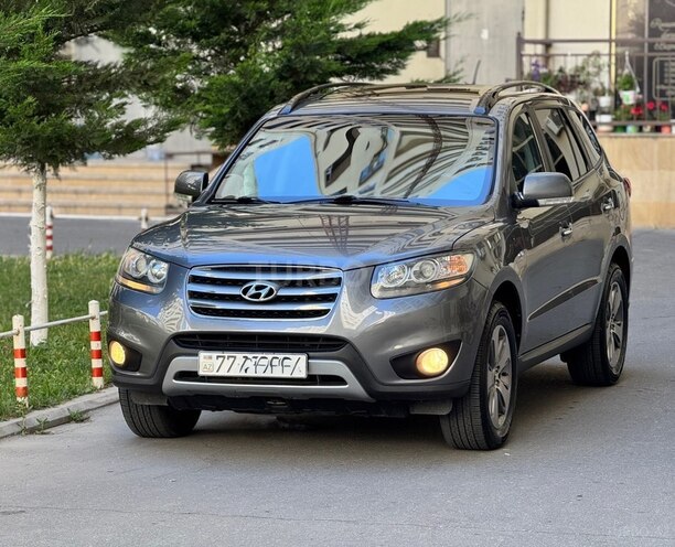 Hyundai Santa Fe-6