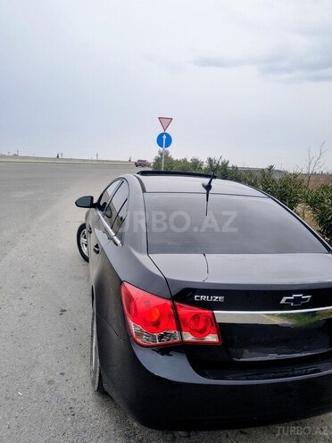 Chevrolet Cruze-2