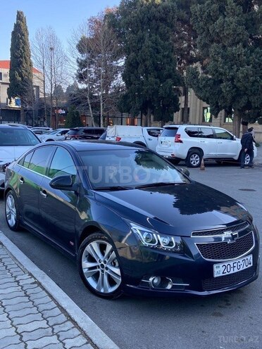 Chevrolet Cruze-1