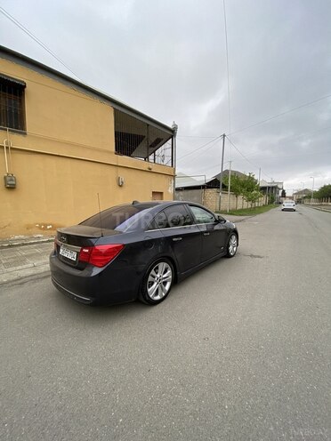 Chevrolet Cruze-9