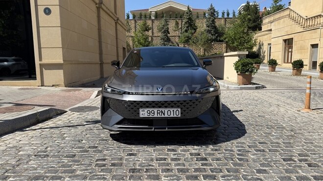 Changan Uni-V iDD-1