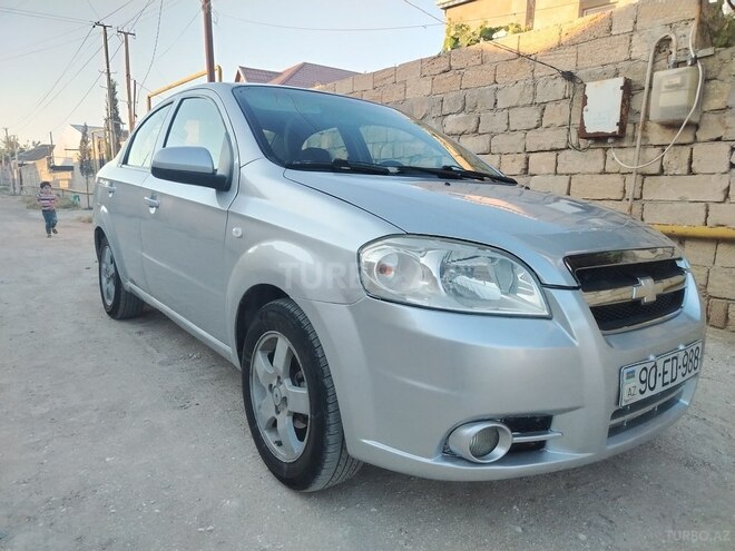 Chevrolet Aveo-2