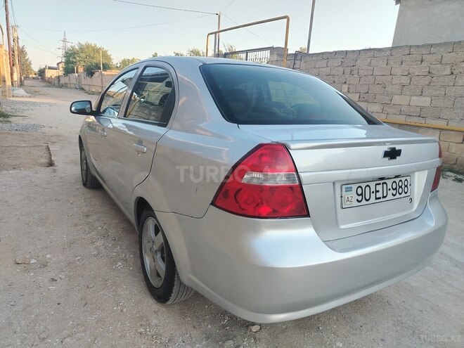 Chevrolet Aveo-6