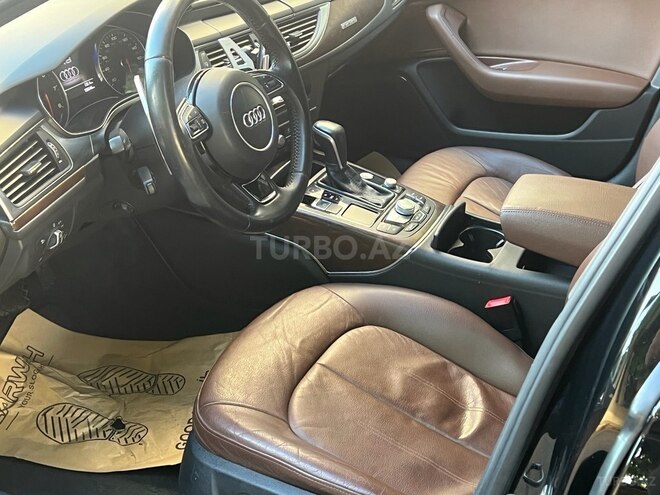 Audi A6-11