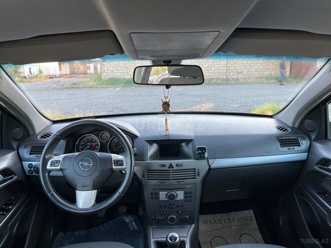 Opel Astra-7