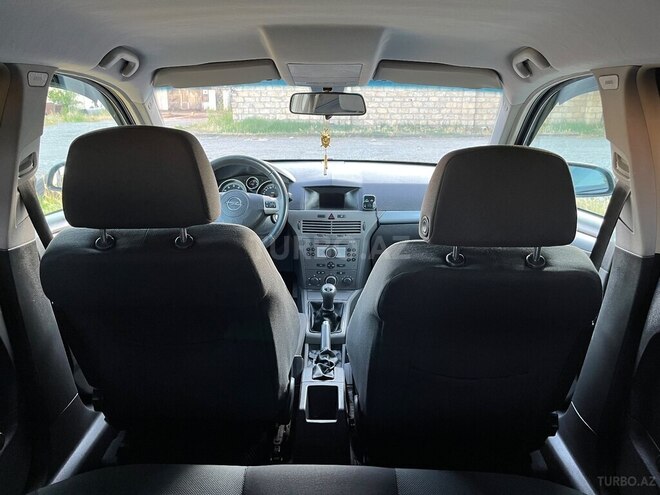 Opel Astra-9