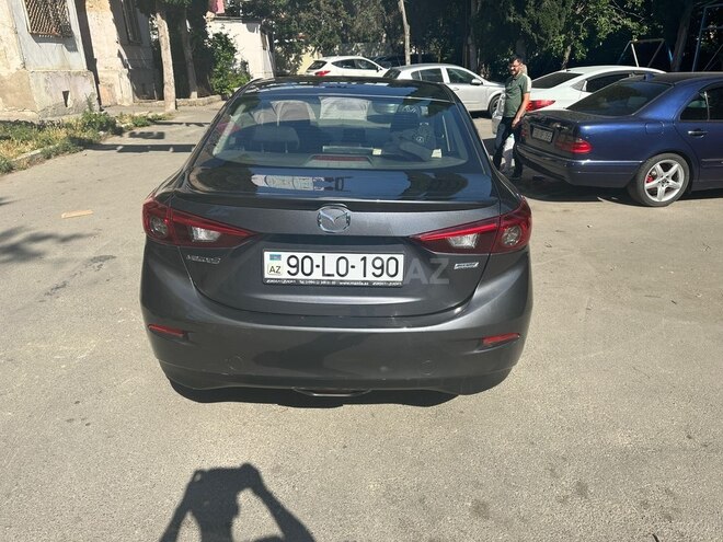 Mazda 3-4