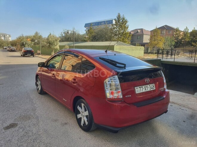 Toyota Prius-6