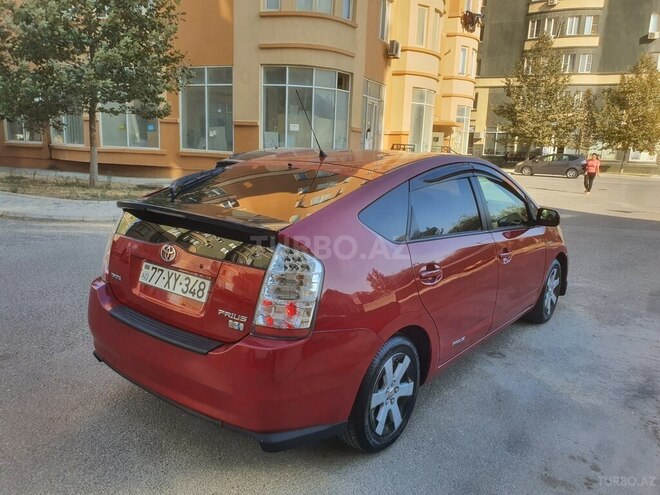 Toyota Prius-2
