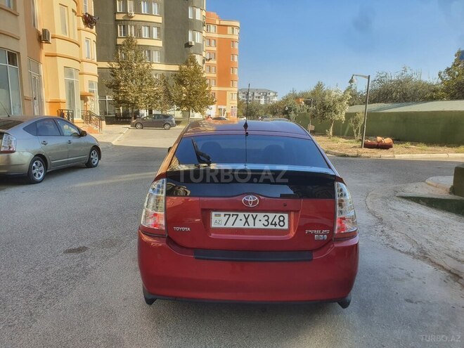 Toyota Prius-7
