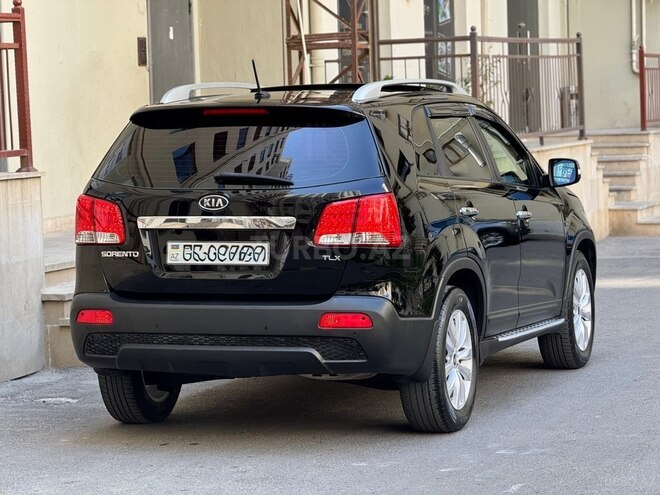 Kia Sorento-4