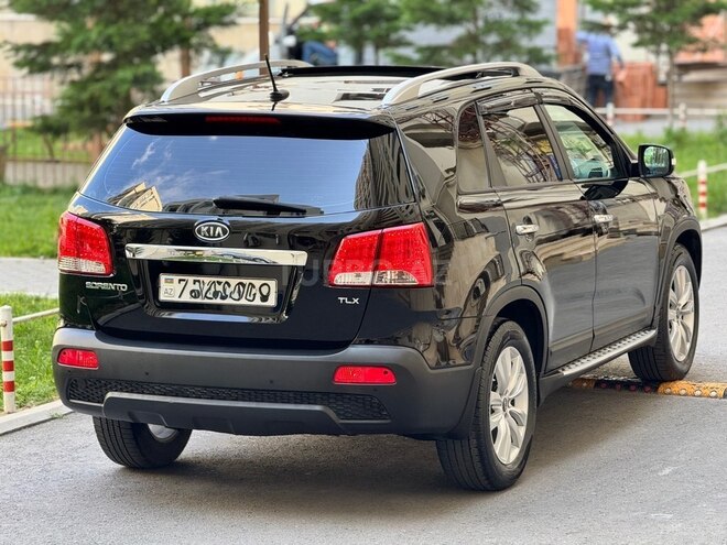 Kia Sorento-10