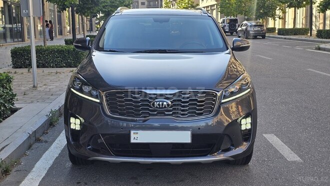 Kia Sorento-1