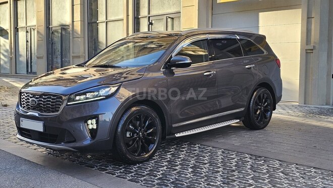 Kia Sorento-9