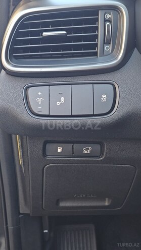 Kia Sorento-15