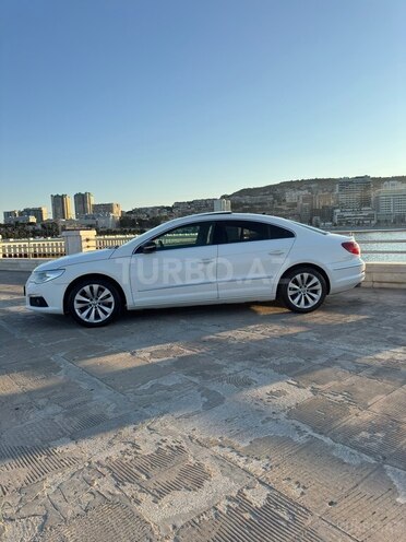 Volkswagen Passat CC-21